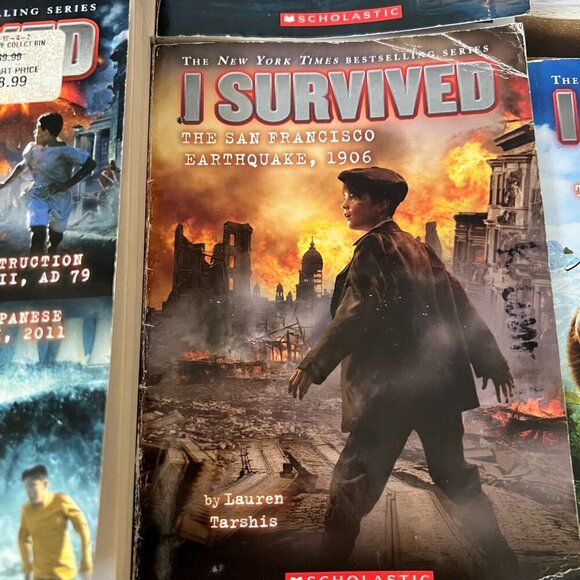 I Survived Lauren Tarshis Books Set of 10 - Picture 3 of 9